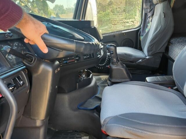 Вольво Другая, объемом двигателя 0 л и пробегом 0 тыс. км за 8500 $, фото 5 на Automoto.ua