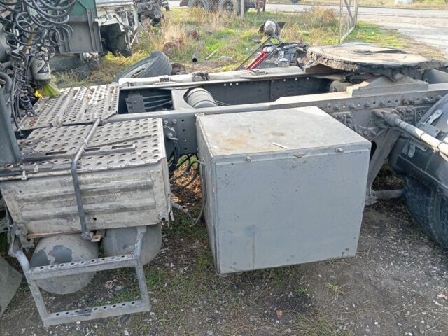 Вольво Інша, об'ємом двигуна 0 л та пробігом 0 тис. км за 2000 $, фото 3 на Automoto.ua