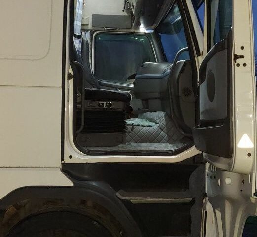 Вольво Другая, объемом двигателя 0 л и пробегом 0 тыс. км за 13160 $, фото 11 на Automoto.ua