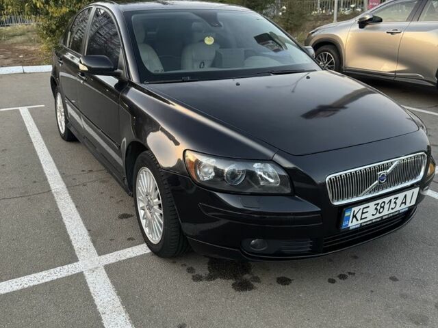 Вольво Другая, объемом двигателя 0 л и пробегом 0 тыс. км за 9000 $, фото 1 на Automoto.ua