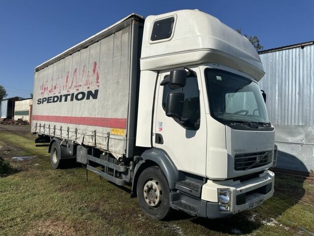 Вольво Інша, об'ємом двигуна 0 л та пробігом 0 тис. км за 18500 $, фото 9 на Automoto.ua