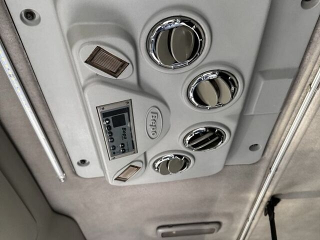 Вольво Інша, об'ємом двигуна 0 л та пробігом 0 тис. км за 15500 $, фото 6 на Automoto.ua