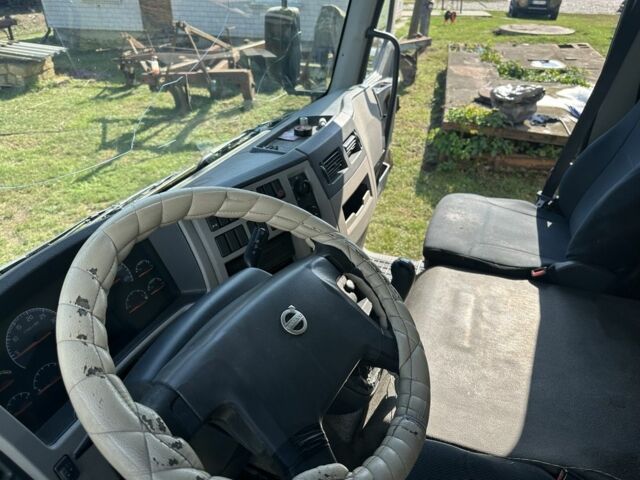 Вольво Інша, об'ємом двигуна 0 л та пробігом 0 тис. км за 18500 $, фото 4 на Automoto.ua