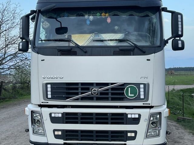 Вольво Інша, об'ємом двигуна 0 л та пробігом 0 тис. км за 15500 $, фото 2 на Automoto.ua