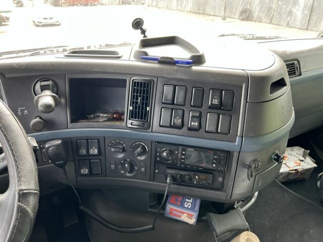 Вольво Другая, объемом двигателя 0 л и пробегом 0 тыс. км за 12500 $, фото 10 на Automoto.ua