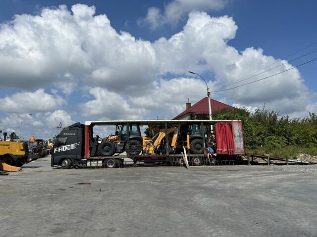 Вольво Другая, объемом двигателя 0 л и пробегом 0 тыс. км за 22000 $, фото 13 на Automoto.ua