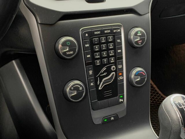 Серый Вольво Другая, объемом двигателя 1.6 л и пробегом 272 тыс. км за 10000 $, фото 18 на Automoto.ua