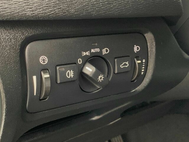 Серый Вольво Другая, объемом двигателя 1.6 л и пробегом 272 тыс. км за 10000 $, фото 16 на Automoto.ua