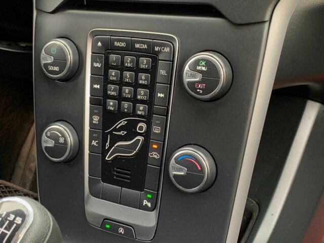 Серый Вольво Другая, объемом двигателя 1.6 л и пробегом 272 тыс. км за 10000 $, фото 14 на Automoto.ua