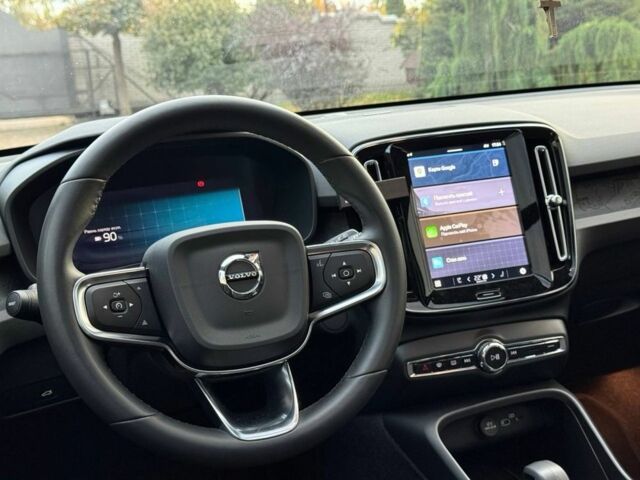 Серый Вольво Другая, объемом двигателя 0 л и пробегом 34 тыс. км за 28888 $, фото 1 на Automoto.ua