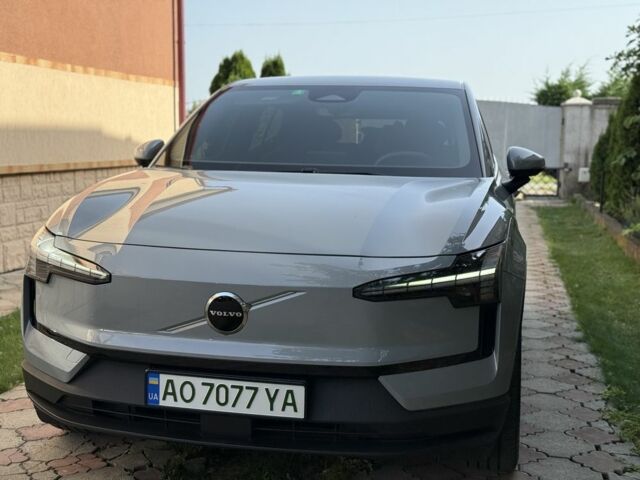 Сірий Вольво Інша, об'ємом двигуна 0 л та пробігом 11 тис. км за 26000 $, фото 1 на Automoto.ua