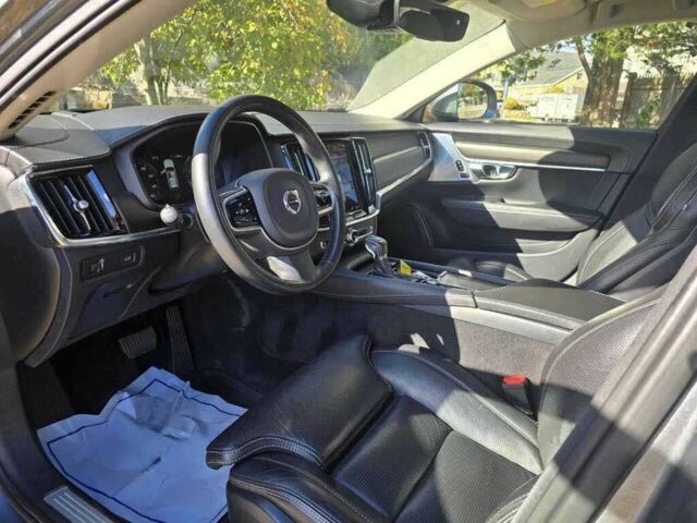 Серый Вольво Другая, объемом двигателя 2 л и пробегом 63 тыс. км за 4100 $, фото 7 на Automoto.ua