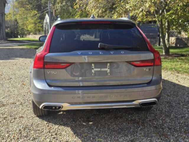 Серый Вольво Другая, объемом двигателя 2 л и пробегом 59 тыс. км за 10300 $, фото 4 на Automoto.ua