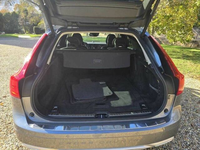 Серый Вольво Другая, объемом двигателя 2 л и пробегом 63 тыс. км за 4100 $, фото 12 на Automoto.ua