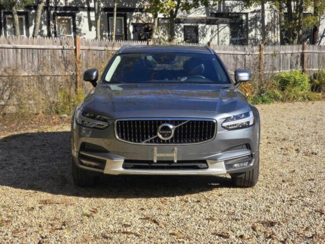 Серый Вольво Другая, объемом двигателя 2 л и пробегом 59 тыс. км за 10300 $, фото 1 на Automoto.ua