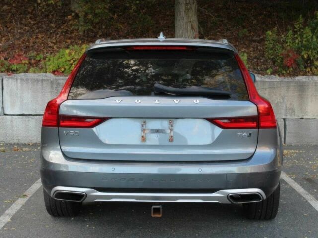 Серый Вольво Другая, объемом двигателя 2 л и пробегом 48 тыс. км за 13900 $, фото 5 на Automoto.ua