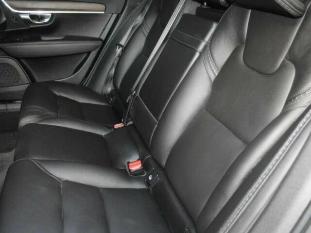 Серый Вольво Другая, объемом двигателя 2 л и пробегом 48 тыс. км за 13900 $, фото 12 на Automoto.ua