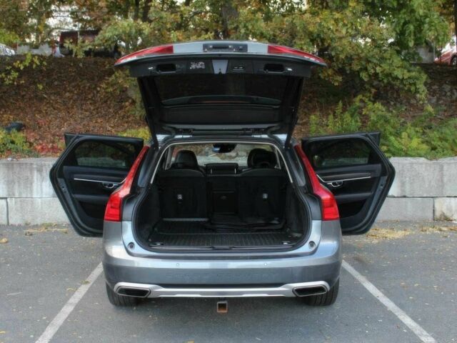 Серый Вольво Другая, объемом двигателя 2 л и пробегом 48 тыс. км за 13900 $, фото 13 на Automoto.ua