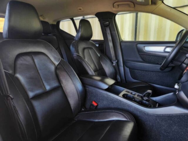 Серый Вольво Другая, объемом двигателя 2 л и пробегом 14 тыс. км за 22500 $, фото 9 на Automoto.ua