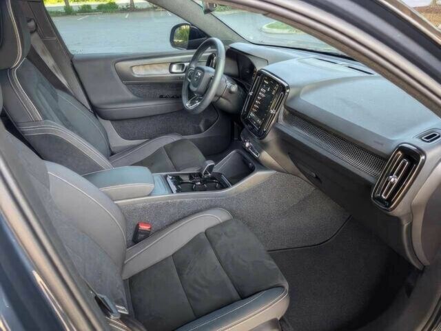 Серый Вольво Другая, объемом двигателя 0 л и пробегом 26 тыс. км за 13000 $, фото 9 на Automoto.ua