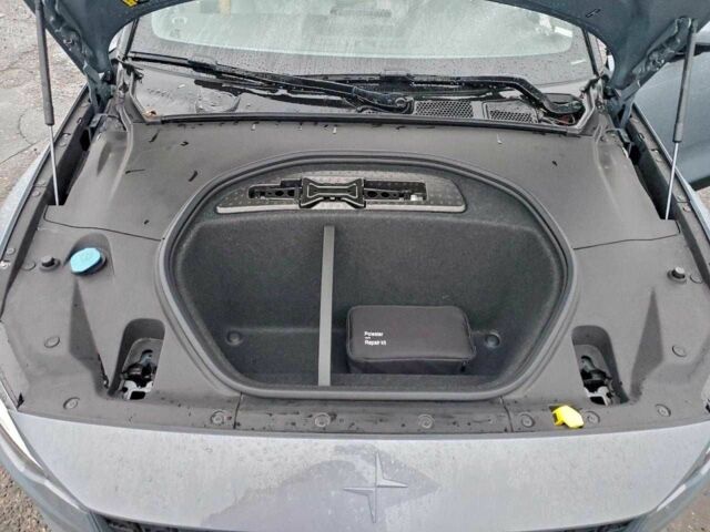 Серый Вольво Другая, объемом двигателя 0 л и пробегом 27 тыс. км за 8600 $, фото 10 на Automoto.ua