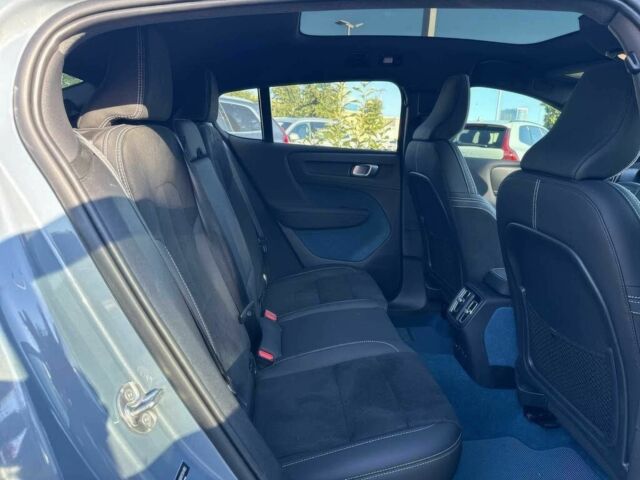 Сірий Вольво Інша, об'ємом двигуна 0 л та пробігом 22 тис. км за 16000 $, фото 11 на Automoto.ua