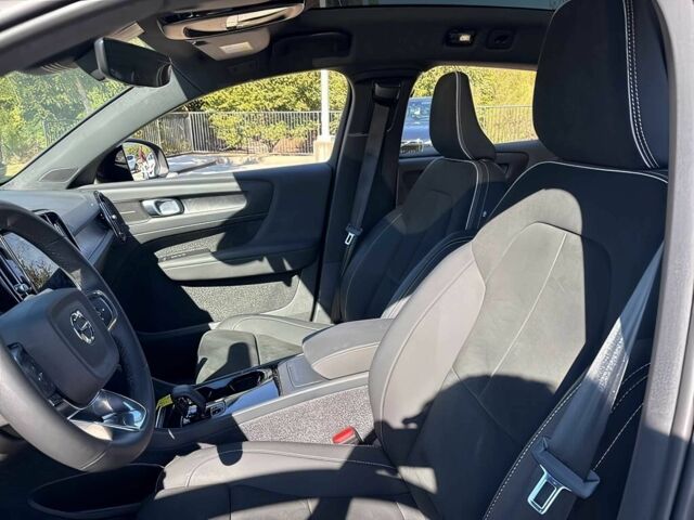 Сірий Вольво Інша, об'ємом двигуна 0 л та пробігом 16 тис. км за 17800 $, фото 8 на Automoto.ua