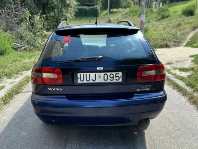 Синий Вольво Другая, объемом двигателя 2 л и пробегом 350 тыс. км за 1329 $, фото 2 на Automoto.ua