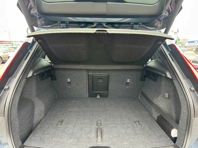 Синий Вольво Другая, объемом двигателя 2 л и пробегом 257 тыс. км за 24900 $, фото 8 на Automoto.ua