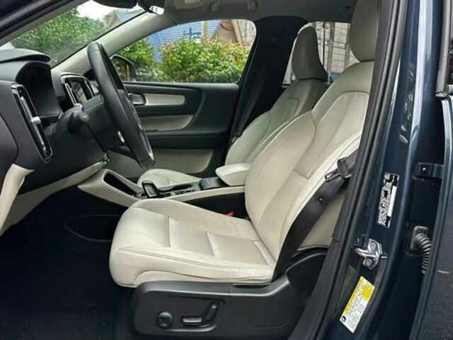 Синий Вольво Другая, объемом двигателя 2 л и пробегом 10 тыс. км за 14000 $, фото 6 на Automoto.ua