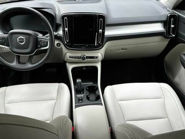 Синий Вольво Другая, объемом двигателя 2 л и пробегом 10 тыс. км за 14000 $, фото 7 на Automoto.ua