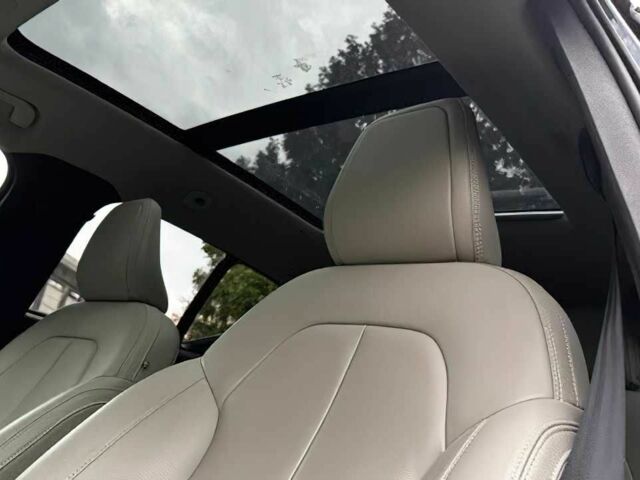 Синий Вольво Другая, объемом двигателя 2 л и пробегом 10 тыс. км за 14000 $, фото 8 на Automoto.ua