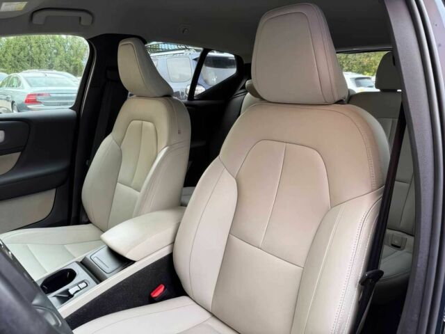 Синий Вольво Другая, объемом двигателя 2 л и пробегом 29 тыс. км за 7500 $, фото 10 на Automoto.ua