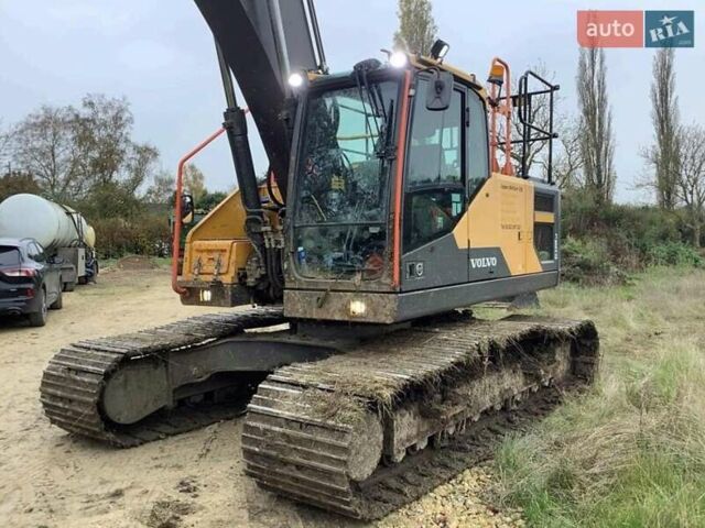 Желтый Вольво EC 220D, объемом двигателя 6 л и пробегом 0 тыс. км за 151340 $, фото 4 на Automoto.ua