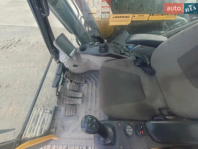 Вольво EC 220DL, об'ємом двигуна 0 л та пробігом 11 тис. км за 76581 $, фото 15 на Automoto.ua