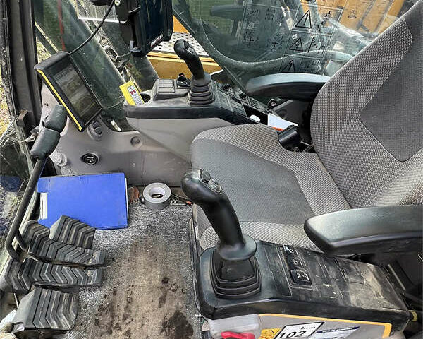 Вольво EC 220DL, объемом двигателя 0 л и пробегом 0 тыс. км за 87794 $, фото 15 на Automoto.ua