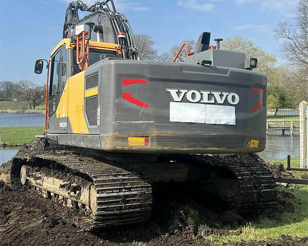 Вольво EC 220DL, объемом двигателя 0 л и пробегом 0 тыс. км за 87794 $, фото 3 на Automoto.ua