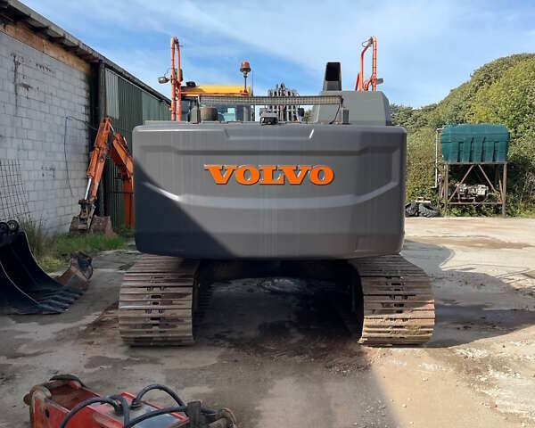 Вольво EC 220DL, объемом двигателя 0 л и пробегом 0 тыс. км за 122575 $, фото 2 на Automoto.ua