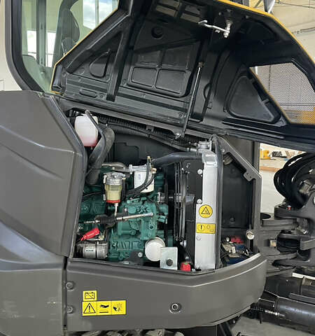 Серый Вольво EC 35, объемом двигателя 0 л и пробегом 0 тыс. км за 61475 $, фото 9 на Automoto.ua