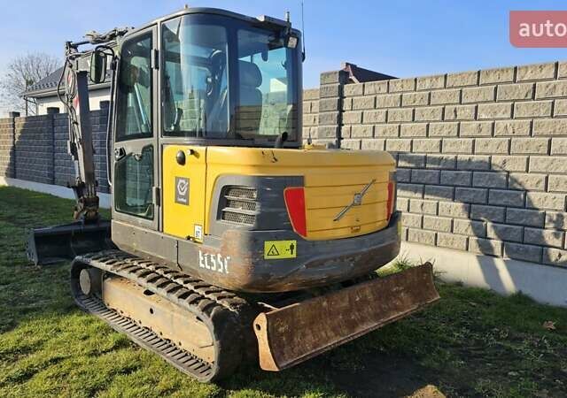 Желтый Вольво EC 55C, объемом двигателя 3 л и пробегом 2 тыс. км за 42000 $, фото 2 на Automoto.ua