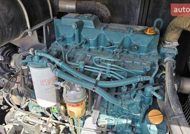 Желтый Вольво EC 55C, объемом двигателя 3 л и пробегом 2 тыс. км за 44500 $, фото 12 на Automoto.ua