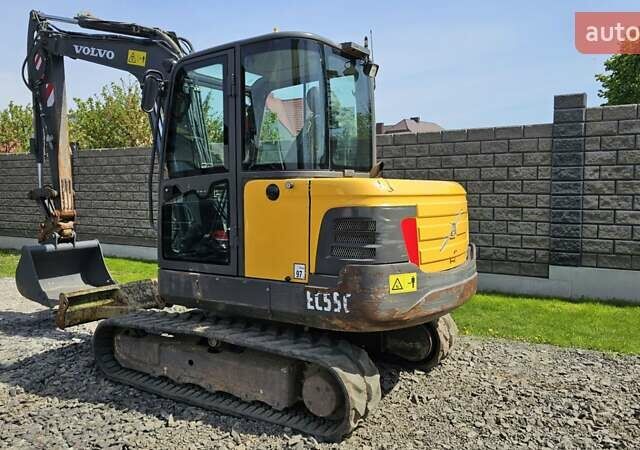Желтый Вольво EC 55C, объемом двигателя 3 л и пробегом 2 тыс. км за 44500 $, фото 3 на Automoto.ua
