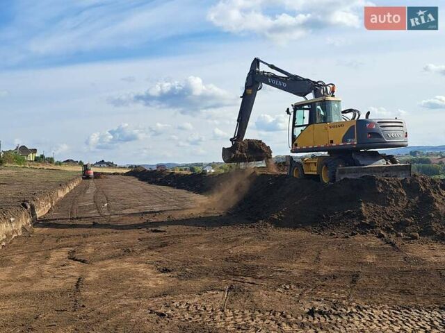 Желтый Вольво EW 160, объемом двигателя 4 л и пробегом 0 тыс. км за 36500 $, фото 13 на Automoto.ua