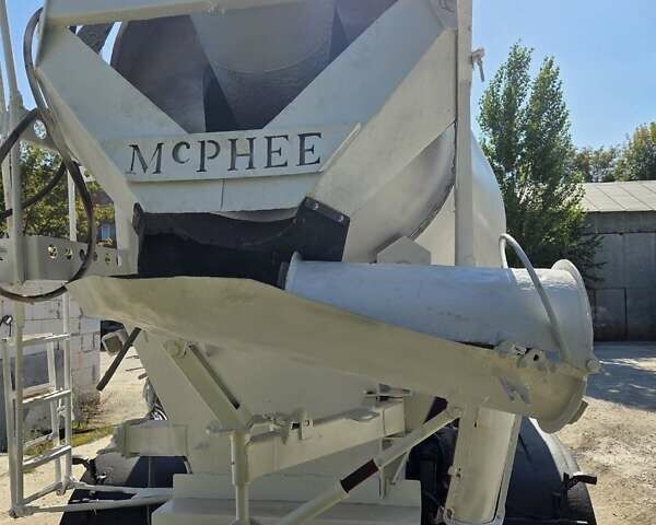 Белый Вольво ФЕ, объемом двигателя 7.15 л и пробегом 467 тыс. км за 35000 $, фото 13 на Automoto.ua