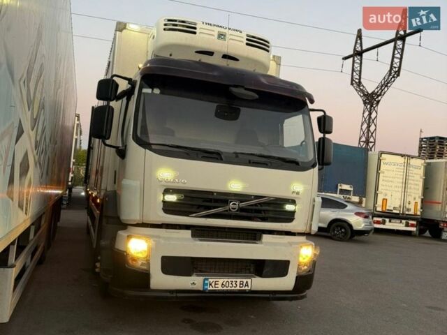 Белый Вольво ФЕ, объемом двигателя 7.15 л и пробегом 1 тыс. км за 20000 $, фото 1 на Automoto.ua