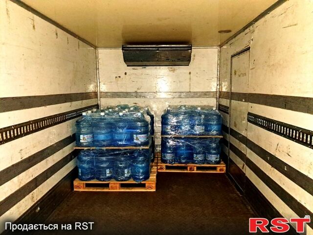 Белый Вольво ФЕ, объемом двигателя 7.1 л и пробегом 900 тыс. км за 20000 $, фото 13 на Automoto.ua