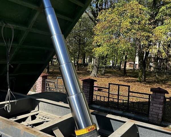 Білий Вольво ФЄ, об'ємом двигуна 7.15 л та пробігом 475 тис. км за 26500 $, фото 39 на Automoto.ua