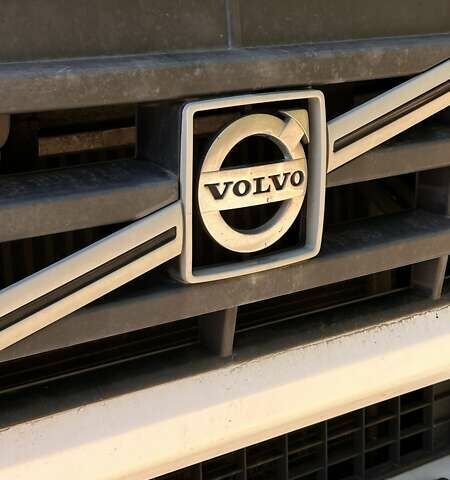 Білий Вольво ФЄ, об'ємом двигуна 7.15 л та пробігом 475 тис. км за 26500 $, фото 14 на Automoto.ua