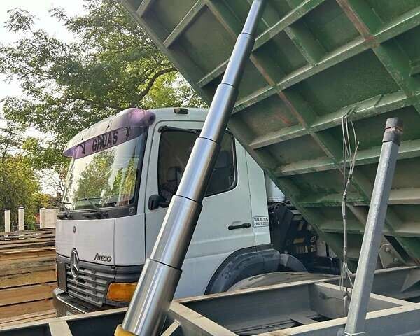 Білий Вольво ФЄ, об'ємом двигуна 7.15 л та пробігом 475 тис. км за 26500 $, фото 4 на Automoto.ua