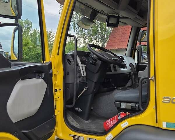 Желтый Вольво ФЕ, объемом двигателя 7.2 л и пробегом 339 тыс. км за 72000 $, фото 18 на Automoto.ua